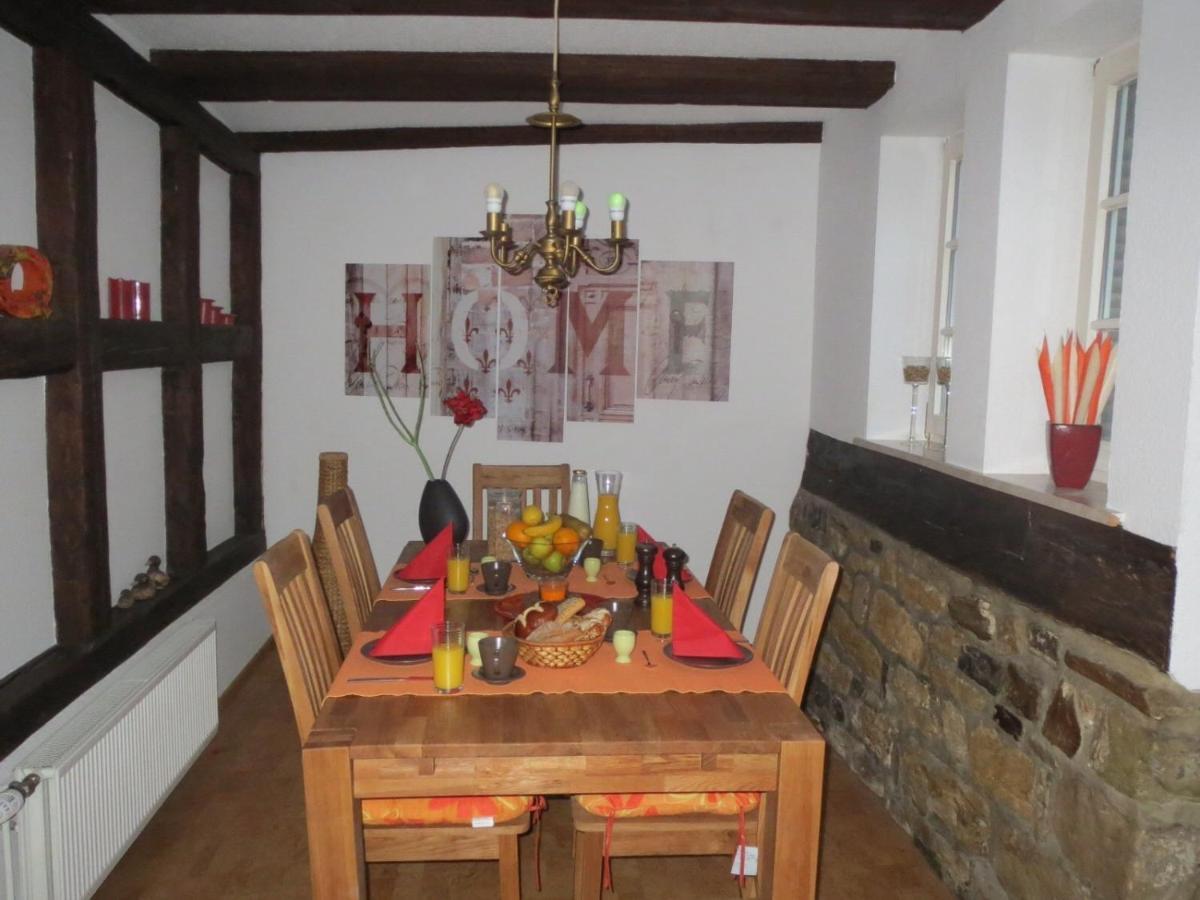 Ackerbuergerhaus Von 1604 Apartment กอสลาร์ ภายนอก รูปภาพ