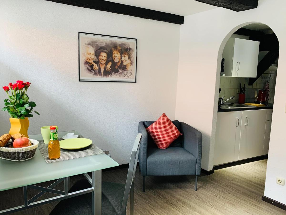 Ackerbuergerhaus Von 1604 Apartment กอสลาร์ ภายนอก รูปภาพ