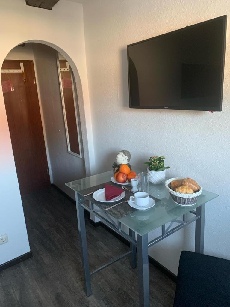 Ackerbuergerhaus Von 1604 Apartment กอสลาร์ ภายนอก รูปภาพ