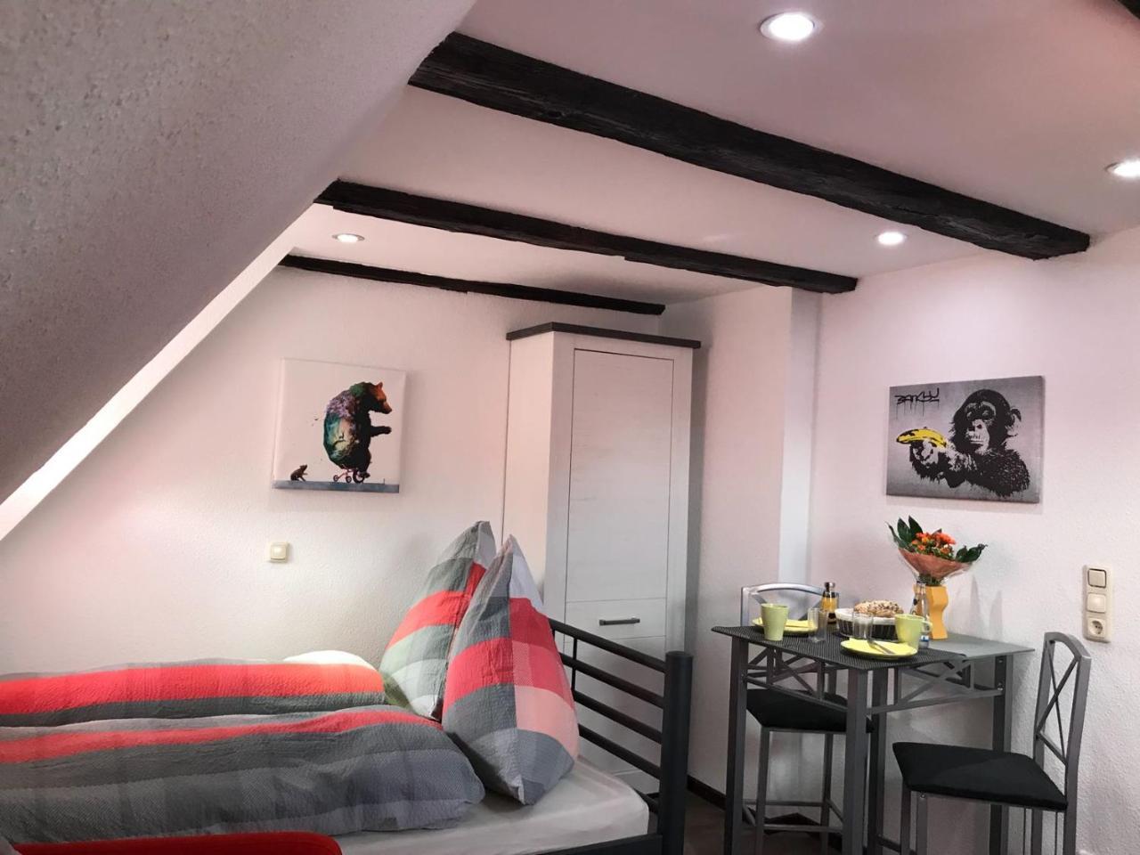 Ackerbuergerhaus Von 1604 Apartment กอสลาร์ ภายนอก รูปภาพ