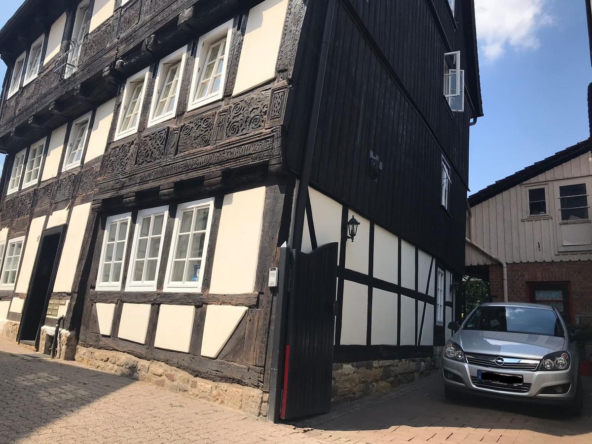 Ackerbuergerhaus Von 1604 Apartment กอสลาร์ ภายนอก รูปภาพ